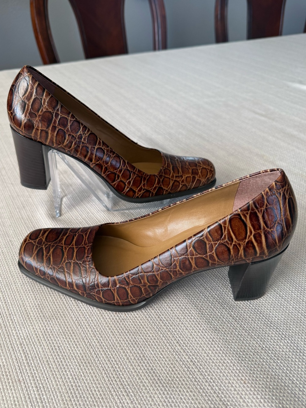 Franco Sarto Croc-Embossed Brown Leather Block Heels - Picture 2 of 11